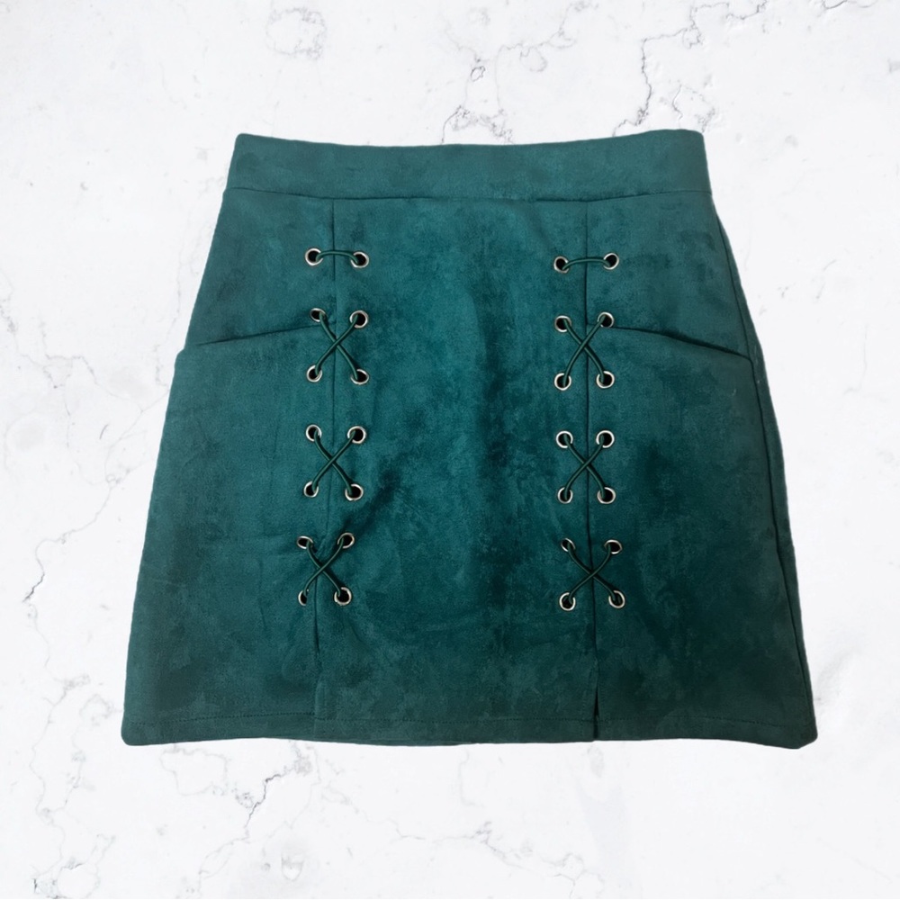 Velvet shirt with pockets